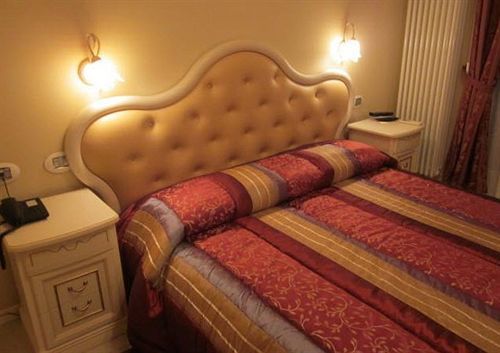 Mayer & Splendid - Wellness E Hotel 4*