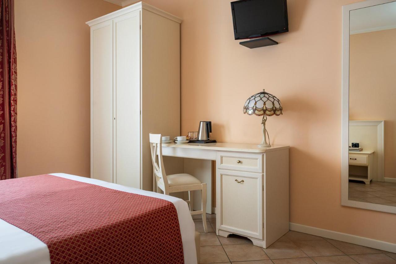 Mayer & Splendid - Wellness E 4* Desenzano del Garda