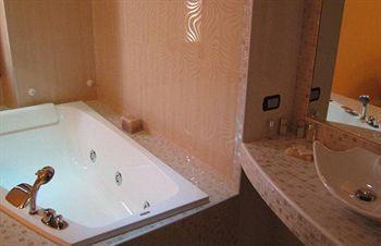 Mayer & Splendid - Wellness E Hotel Desenzano del Garda